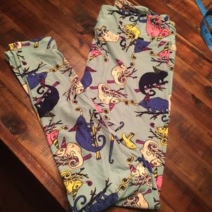 LulaRoe *Unicorn* leggings Partying Chameleon